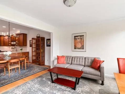 123 Economou Farm Road South Burlington VT 05403