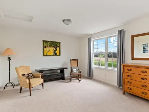 123 Economou Farm Road South Burlington VT 05403