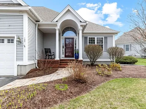 123 Economou Farm Road South Burlington VT 05403