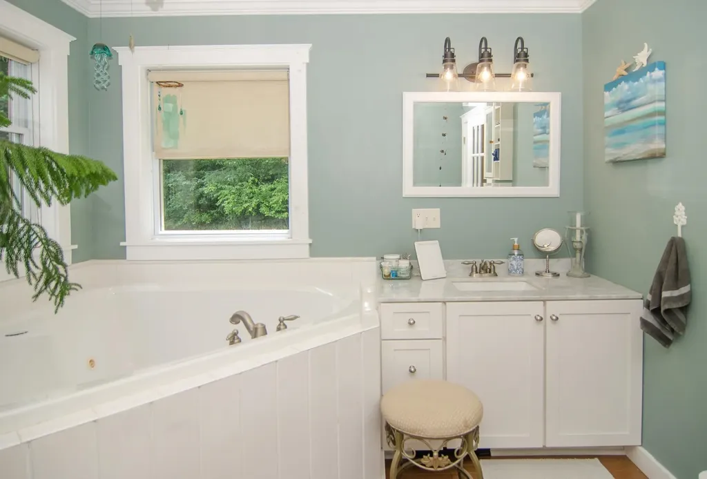 488 Kittredge Road Barton VT 05822