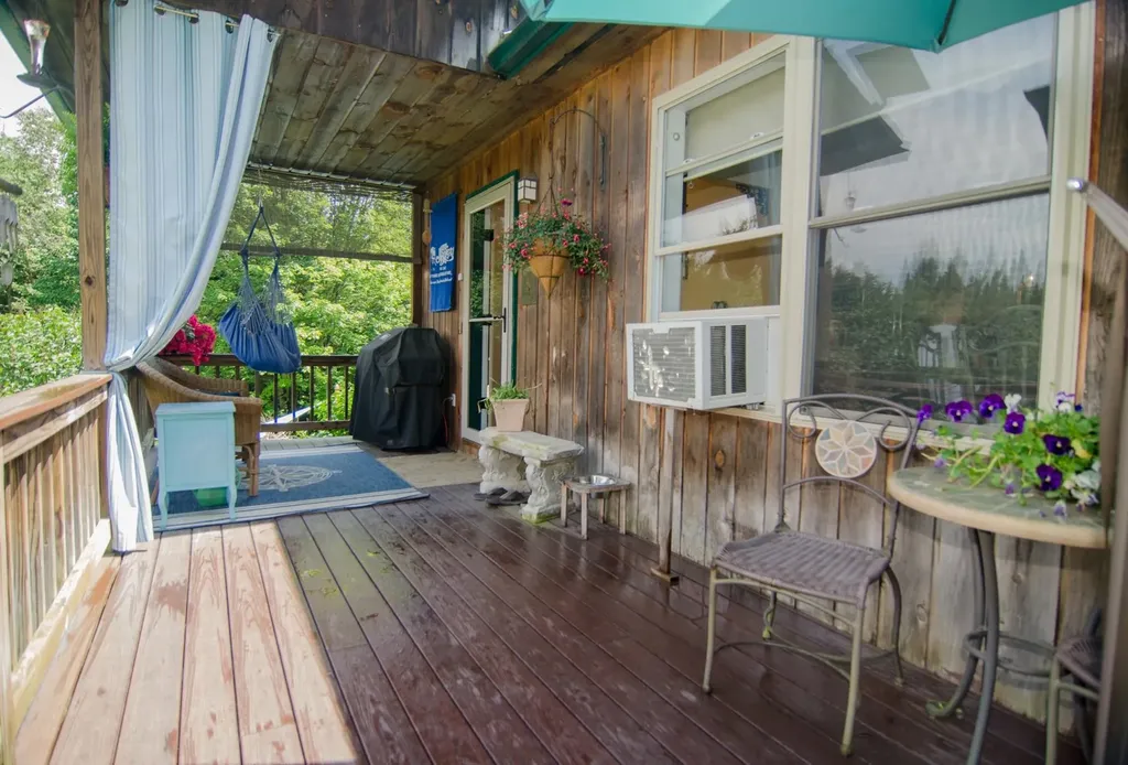 488 Kittredge Road Barton VT 05822