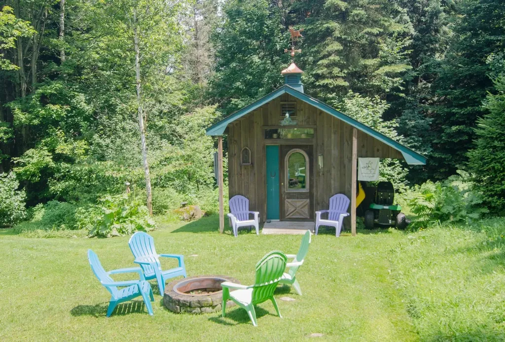 488 Kittredge Road Barton VT 05822
