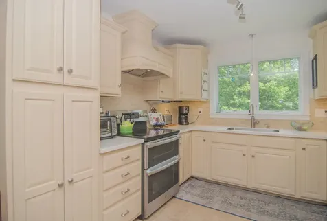 488 Kittredge Road Barton VT 05822