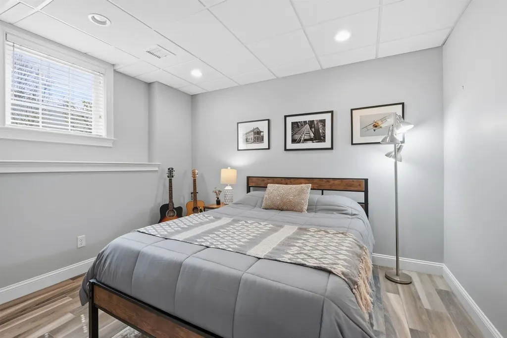 2 Goldenrod Lane Concord NH 03301