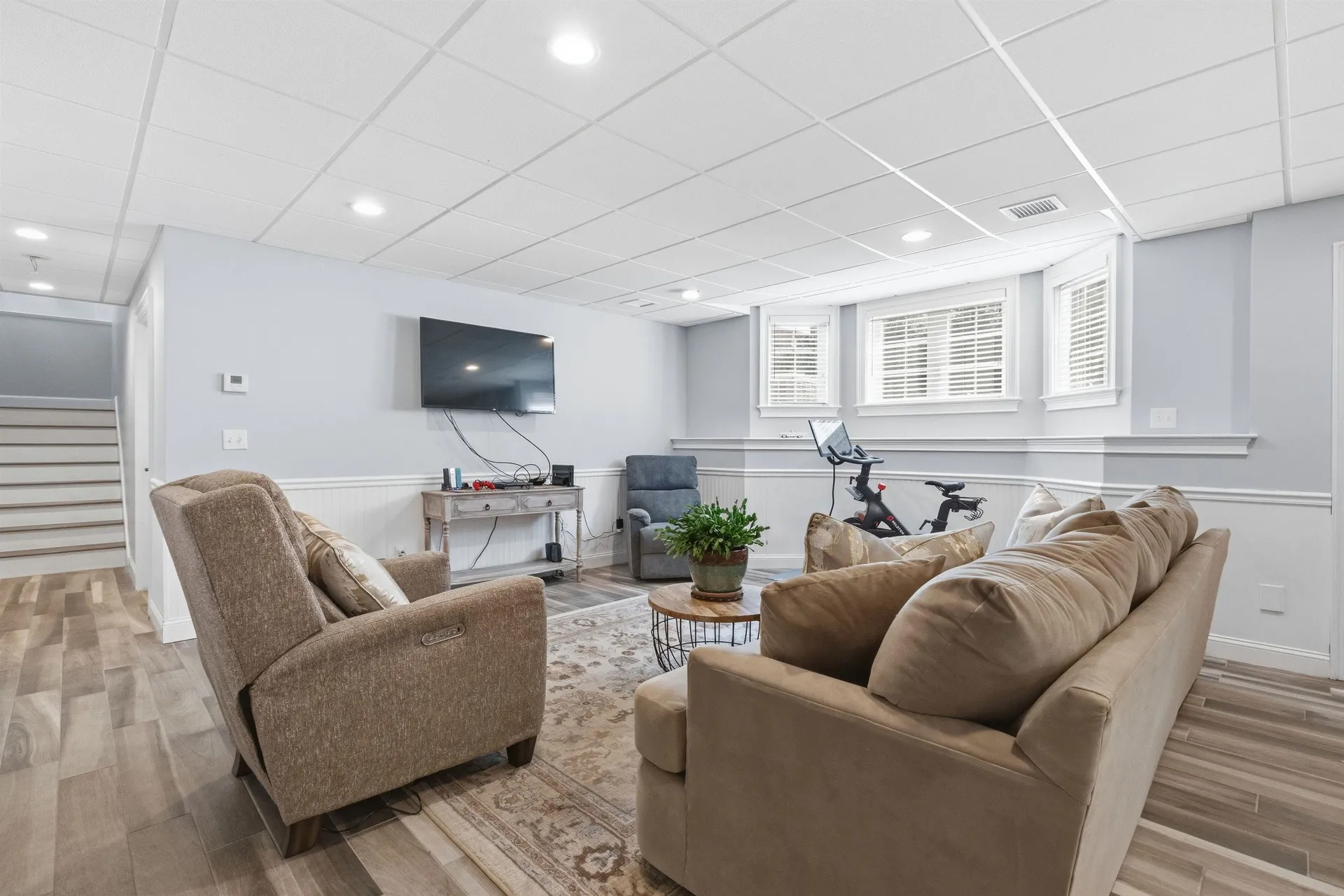 2 Goldenrod Lane Concord NH 03301