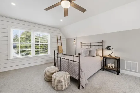 2 Goldenrod Lane Concord NH 03301