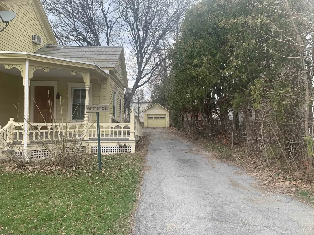 236 Main Street Poultney VT 05764