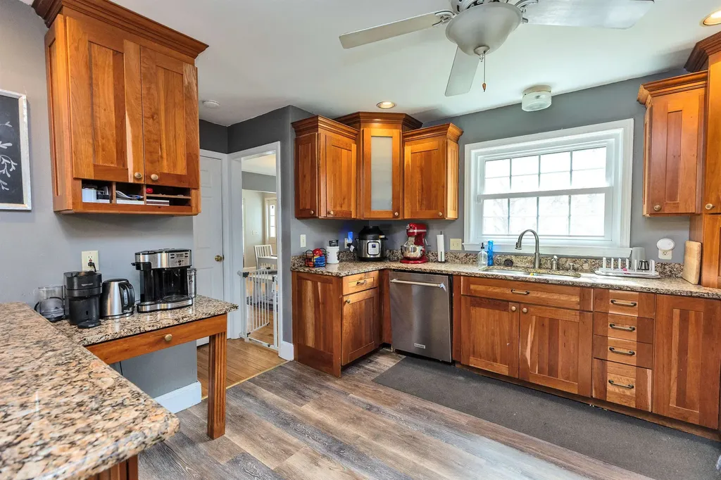 545 Hurricane Road Keene NH 03431