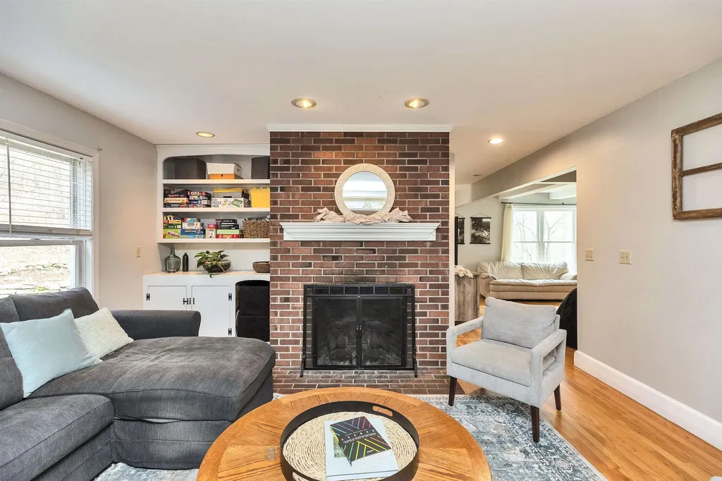 545 Hurricane Road Keene NH 03431