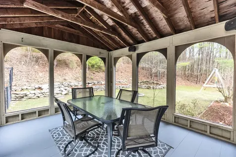 545 Hurricane Road Keene NH 03431