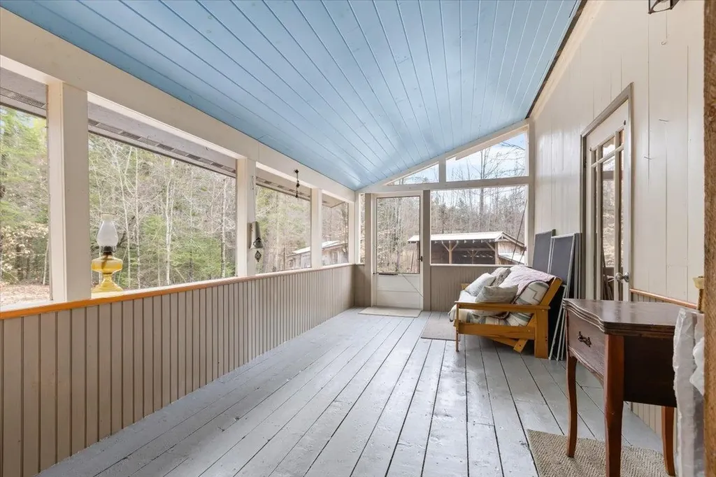 142 King Pond Road Woodbury VT 05650