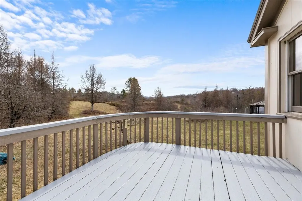 142 King Pond Road Woodbury VT 05650
