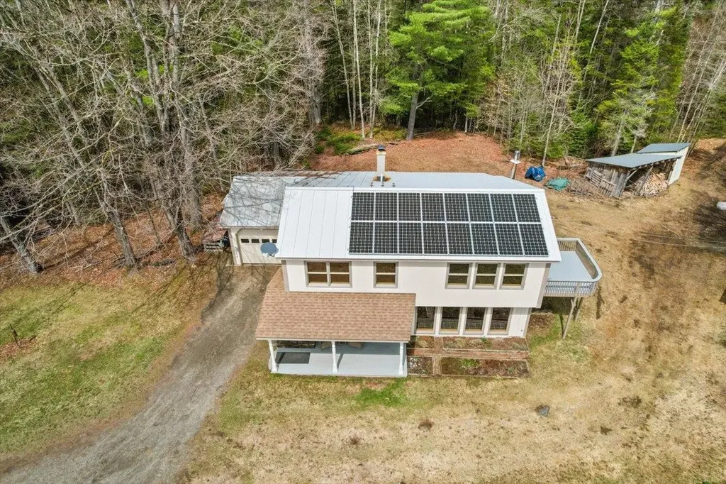 142 King Pond Road Woodbury VT 05650