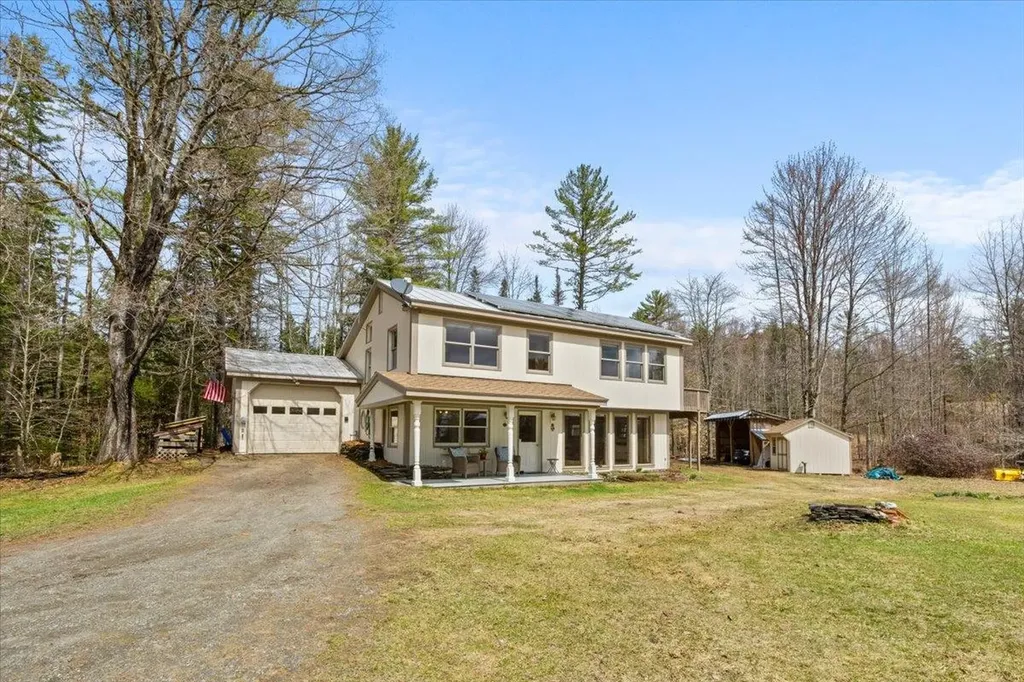 142 King Pond Road Woodbury VT 05650