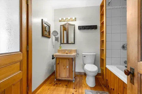 142 King Pond Road Woodbury VT 05650