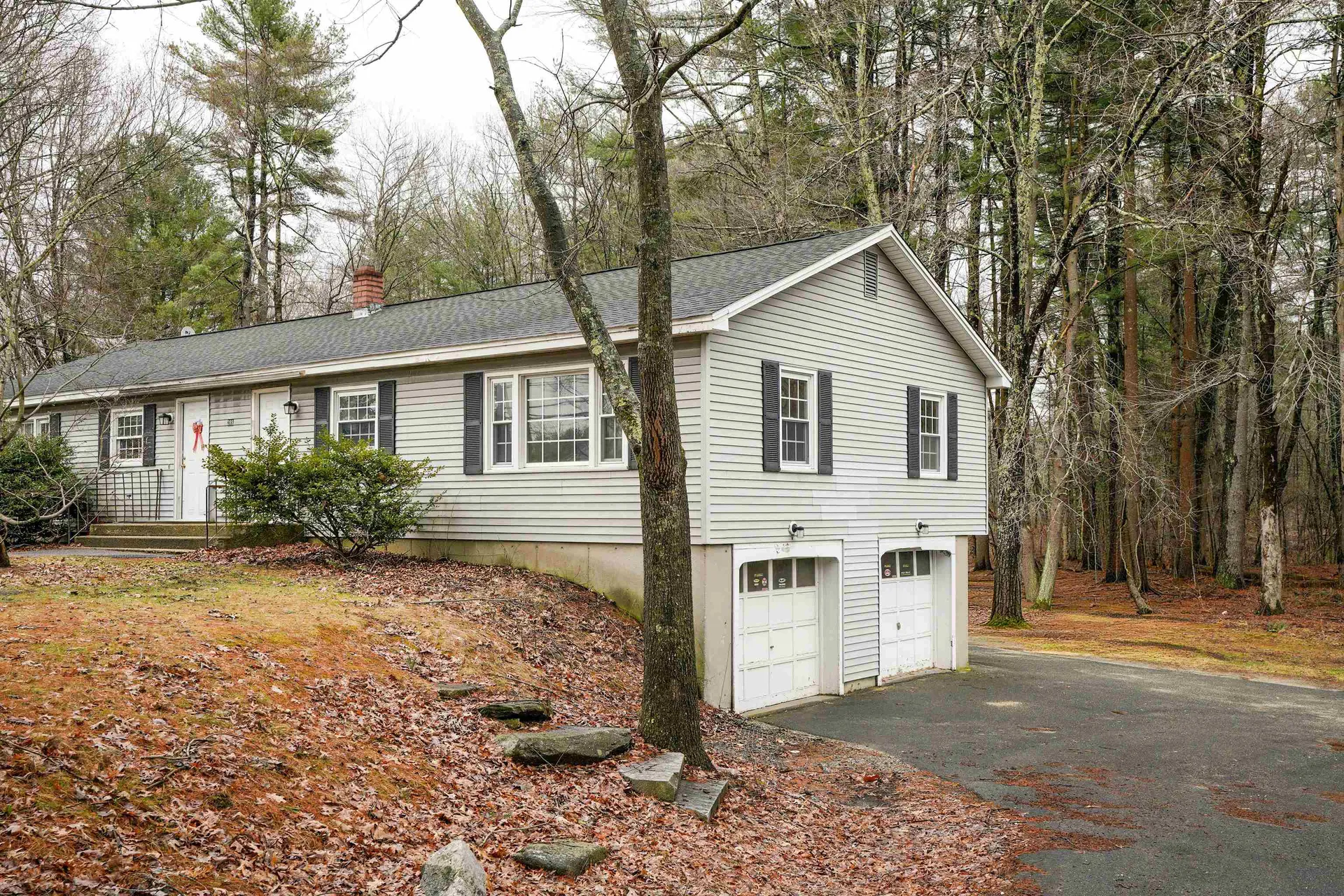 289 Derry Road Hudson NH 03051