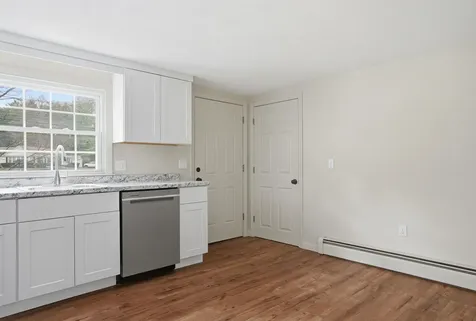 289 Derry Road Hudson NH 03051
