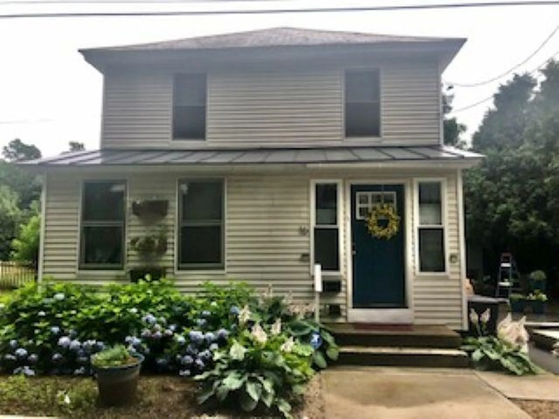 16 Willow Street Brattleboro VT 05301