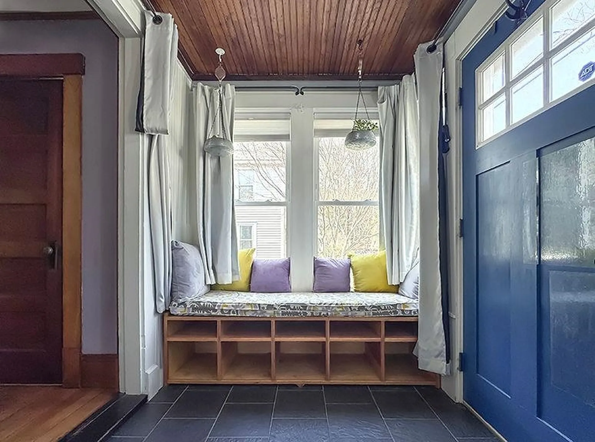 16 Willow Street Brattleboro VT 05301