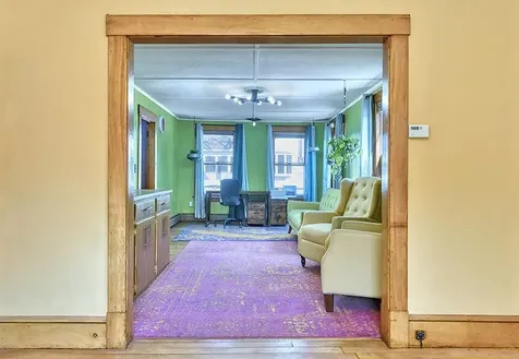 16 Willow Street Brattleboro VT 05301