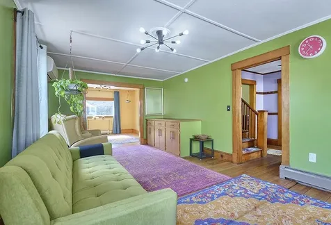 16 Willow Street Brattleboro VT 05301