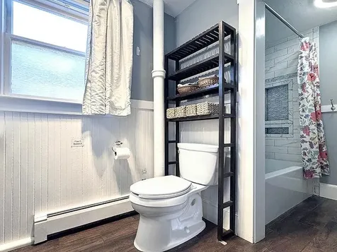 16 Willow Street Brattleboro VT 05301