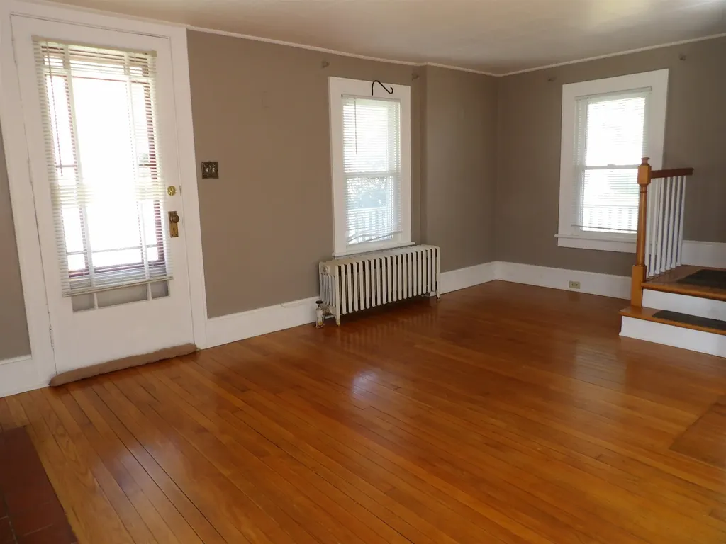 43 Middle Road Clarendon VT 05759