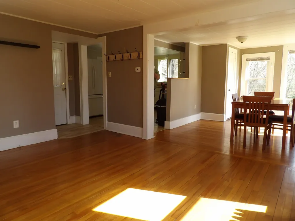 43 Middle Road Clarendon VT 05759