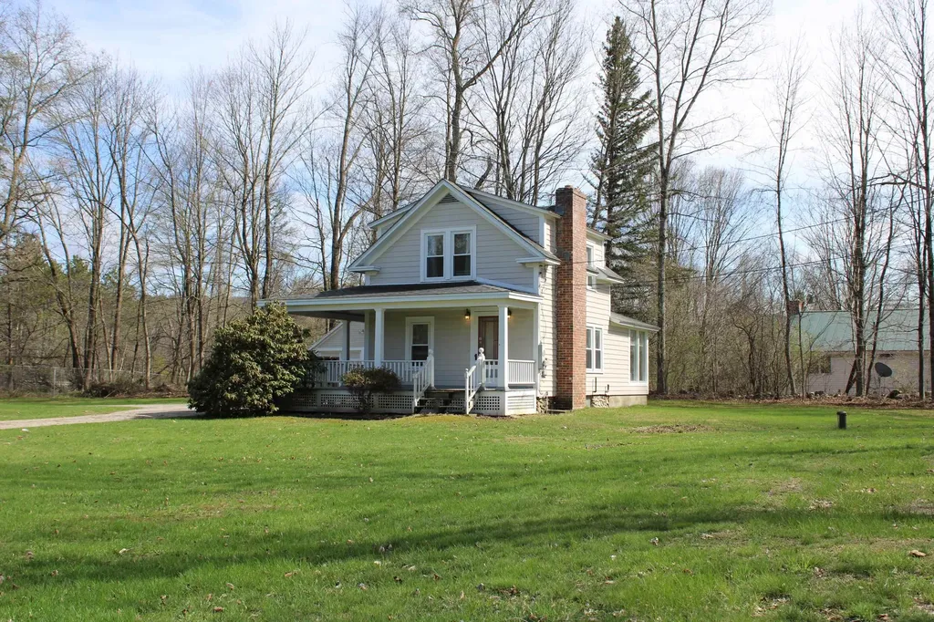 43 Middle Road Clarendon VT 05759