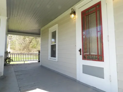 43 Middle Road Clarendon VT 05759