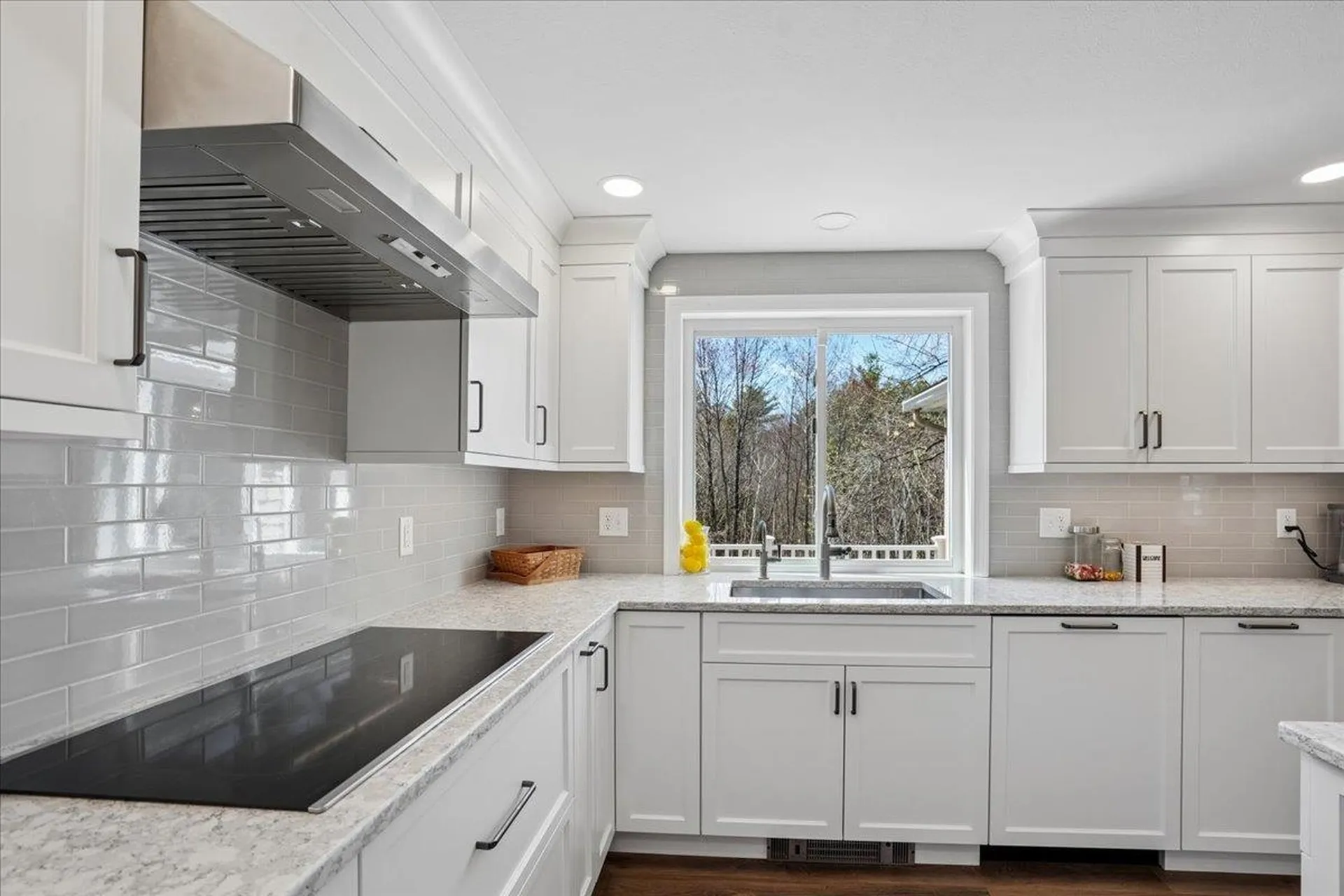 5 Nutfield Drive Londonderry NH 03053