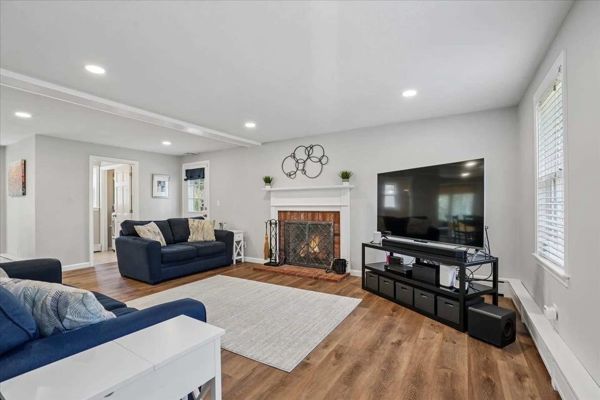5 Nutfield Drive Londonderry NH 03053