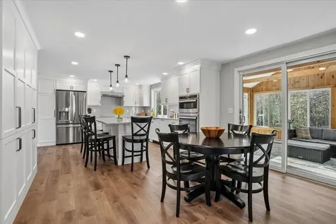 5 Nutfield Drive Londonderry NH 03053
