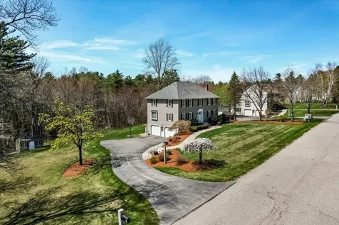 5 Nutfield Drive Londonderry NH 03053