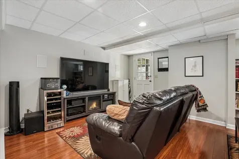 5 Nutfield Drive Londonderry NH 03053