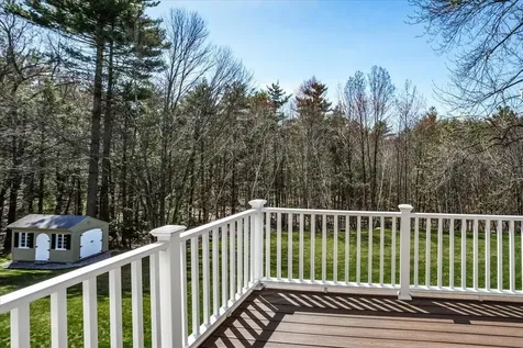 5 Nutfield Drive Londonderry NH 03053