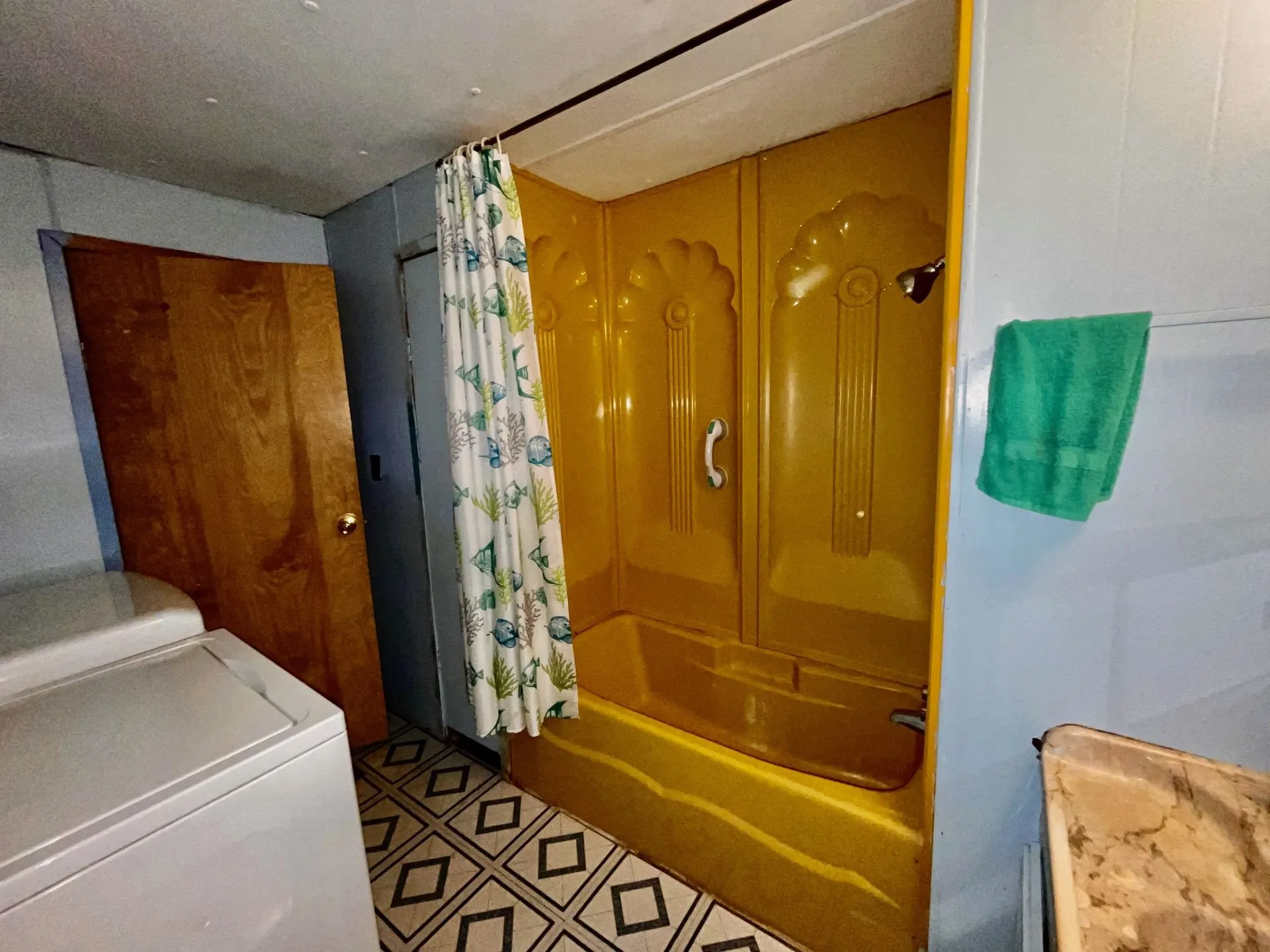 303 Old Lakeshore Road Gilford NH 03249