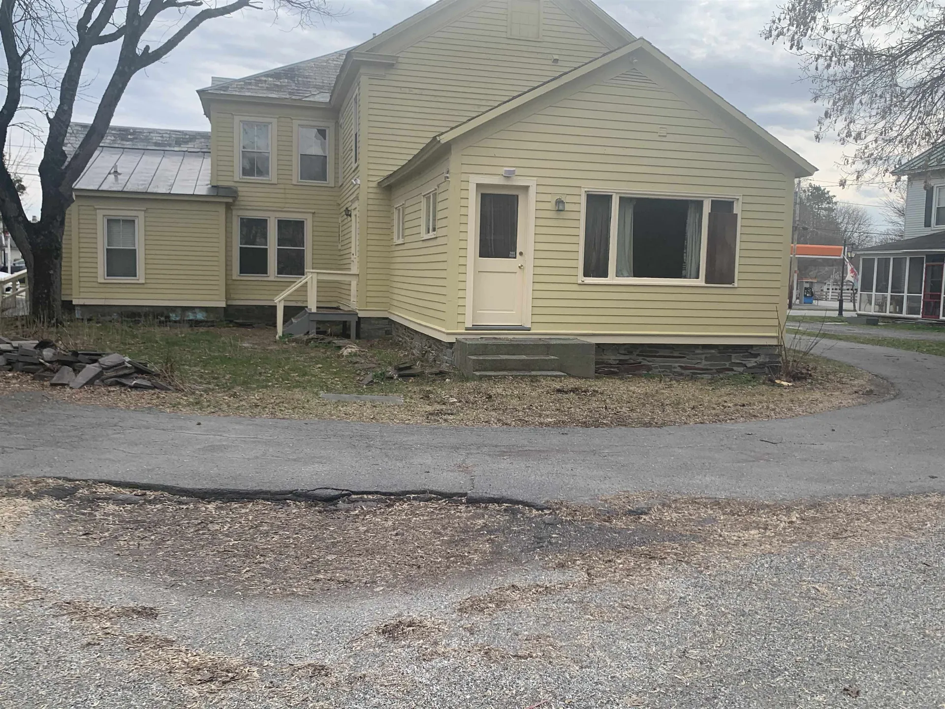 235 Main Street Poultney VT 05764