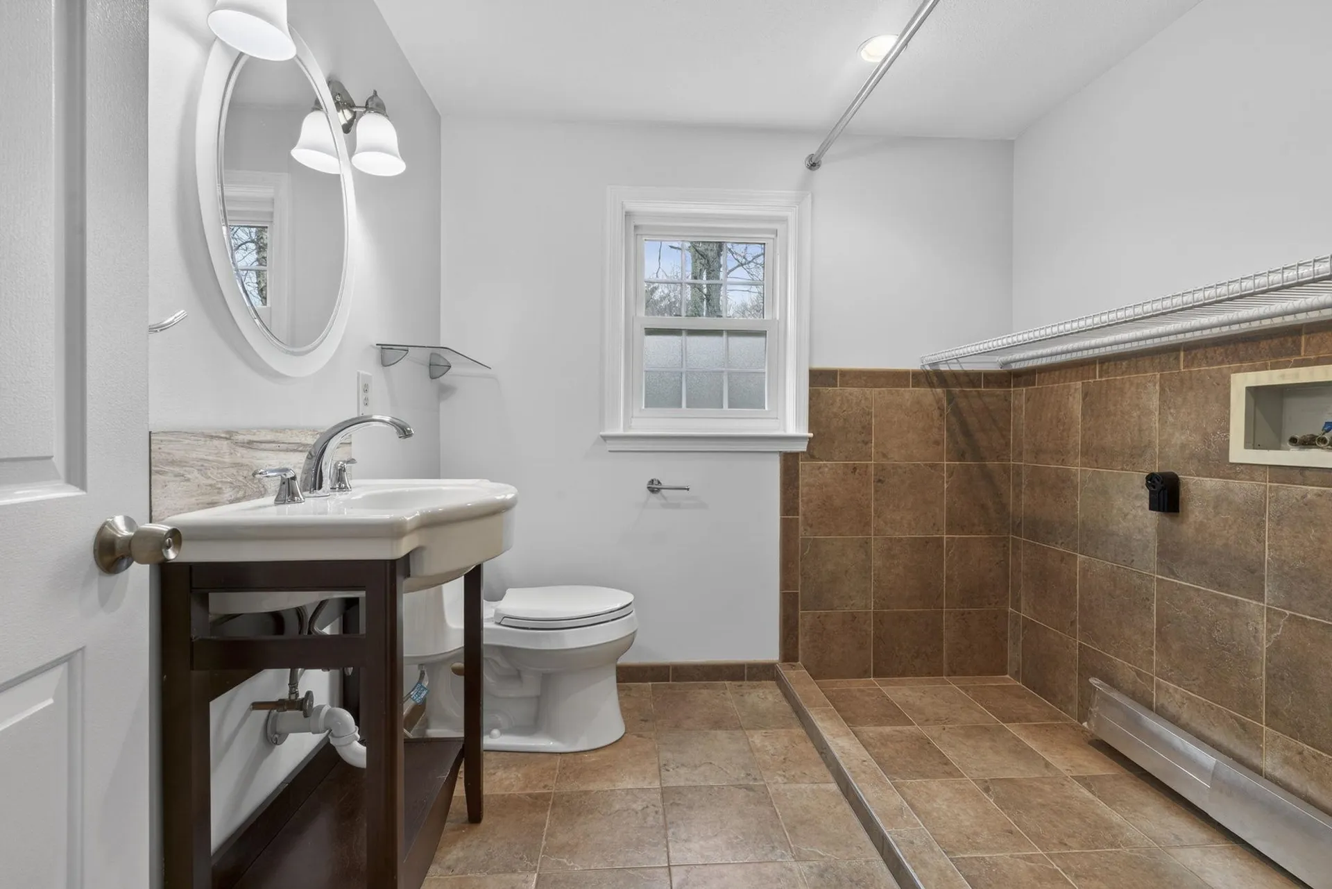 2 Windsor Drive Litchfield NH 03052