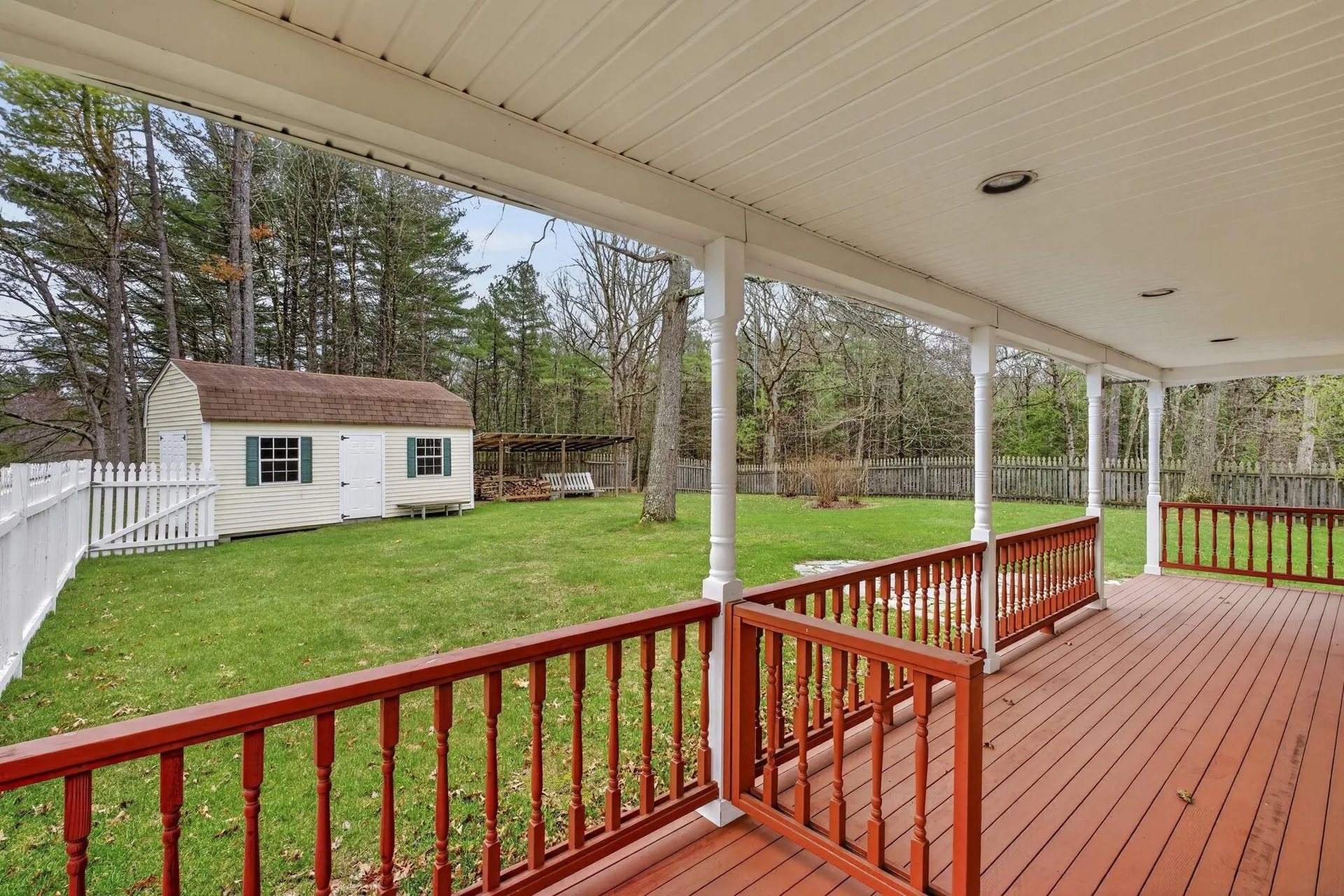 2 Windsor Drive Litchfield NH 03052