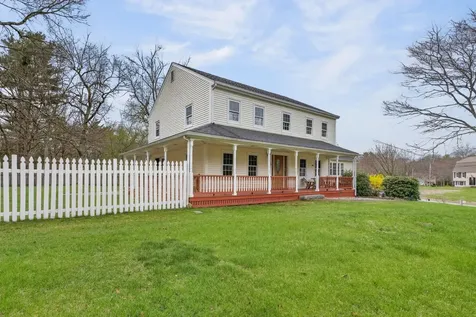 2 Windsor Drive Litchfield NH 03052