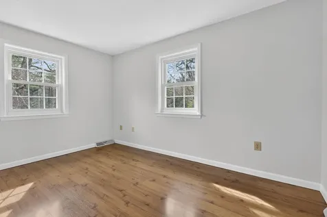 2 Windsor Drive Litchfield NH 03052