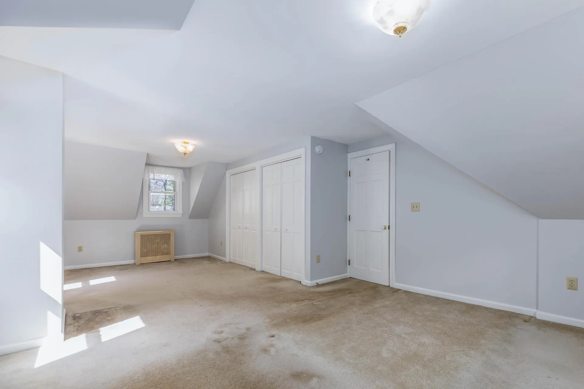 7 Daniel Street Somersworth NH 03878