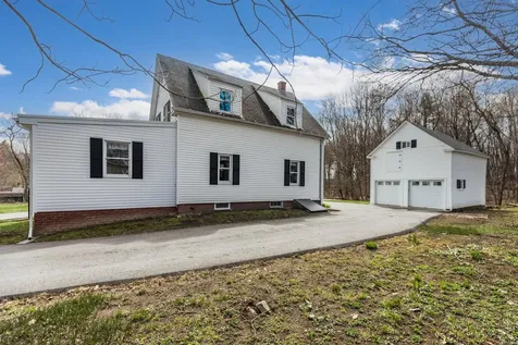 7 Daniel Street Somersworth NH 03878