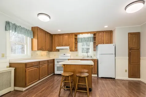 7 Daniel Street Somersworth NH 03878
