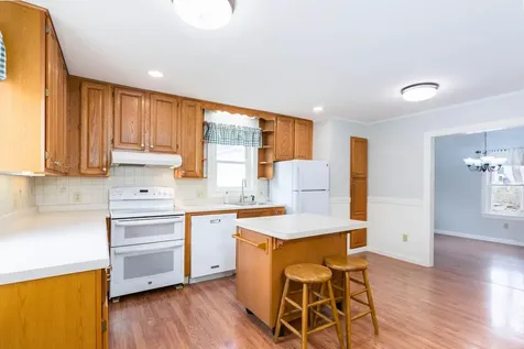 7 Daniel Street Somersworth NH 03878
