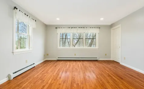 7 Daniel Street Somersworth NH 03878