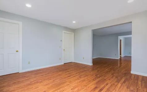 7 Daniel Street Somersworth NH 03878