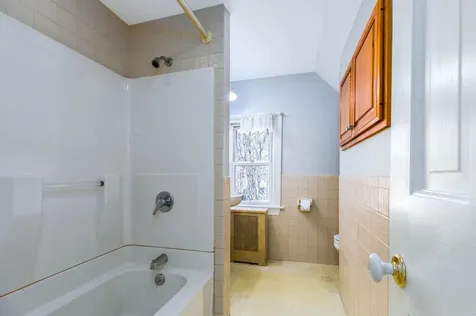 7 Daniel Street Somersworth NH 03878