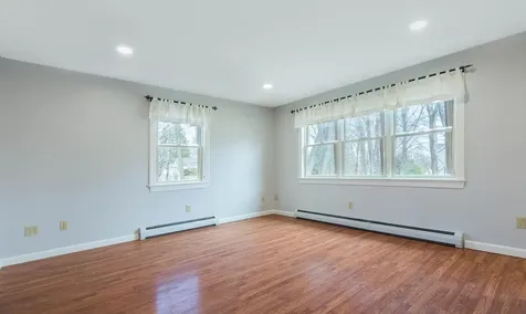 7 Daniel Street Somersworth NH 03878